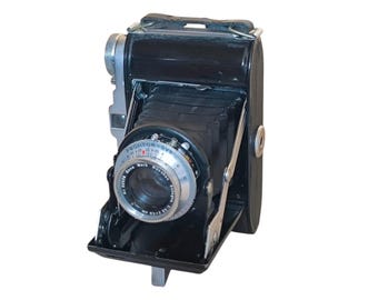 Balda Baldix with Enna Werk München Ennagon 3,5/75mm Lens & Prontor-SVS Shutter - Medium Format Folding Photo Film Camera, 1950s