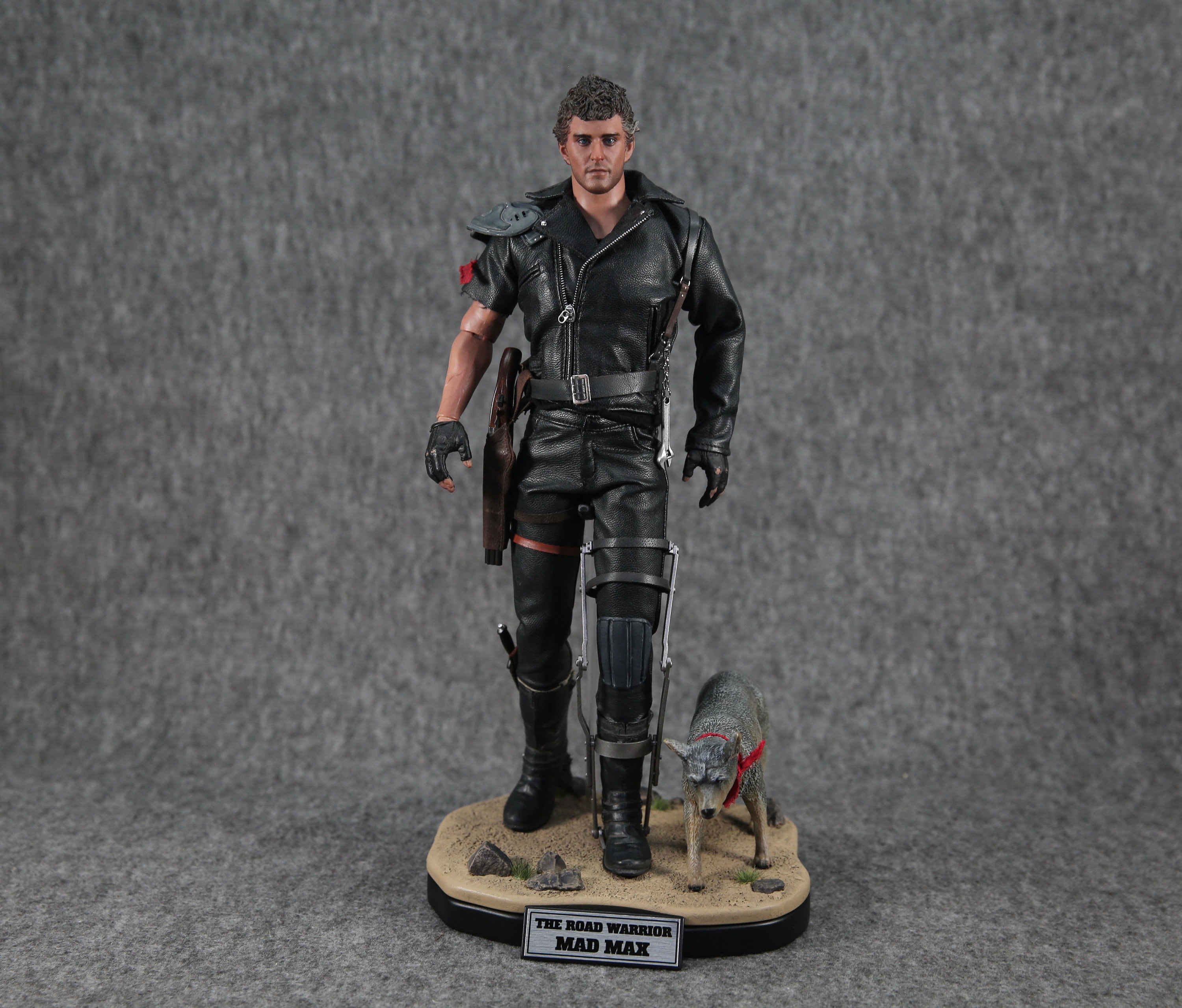 マッドマックス 1/12 フィギュア Wasteland Gladiator - メルカリ