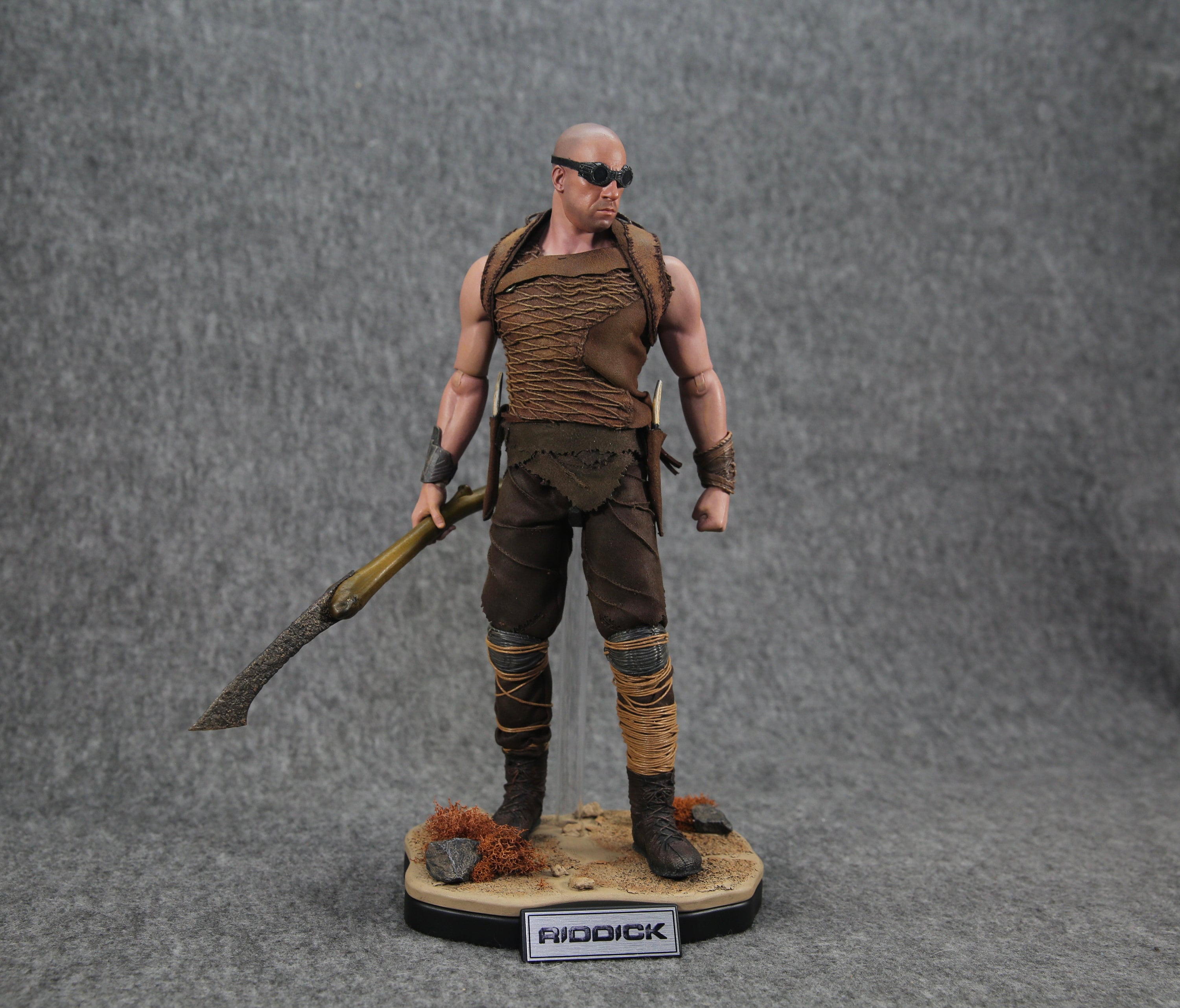 Display Stand for 1/6 Action Figure RIDDICK Style - Etsy