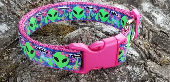Alien dog collar Clearance