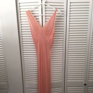 Coupe en biais de soie robe de glissement