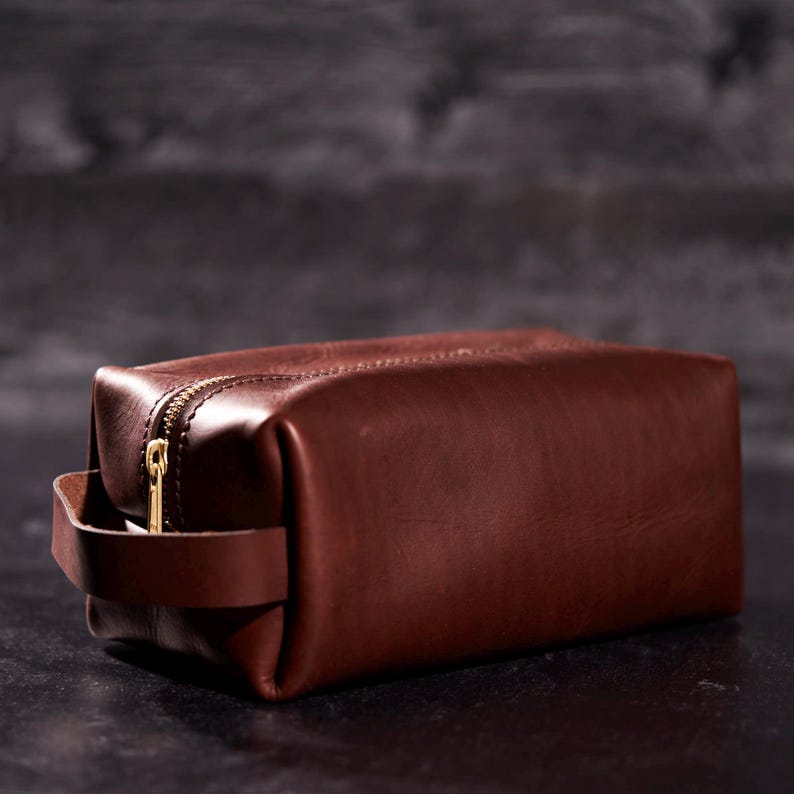 Acrylic Template, Leather Toiletry Bag, Shaving Kit Pattern, Beginner