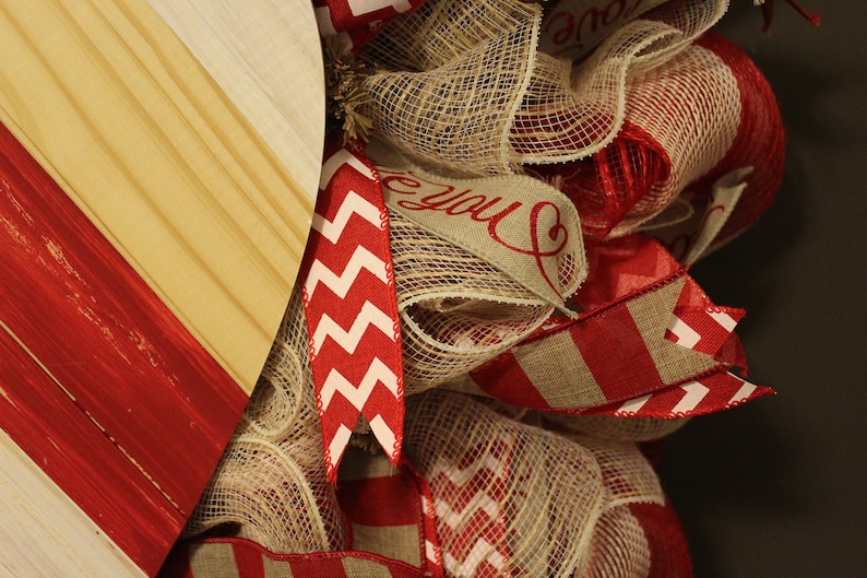Red Burlap Deco Mesh Wreath Valentine\u2019s Day Wreath