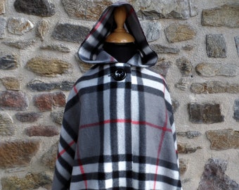 Cape child 4 years old with fleece hood tartan pattern