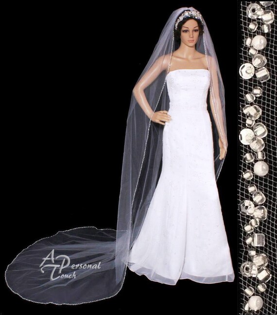 Beaded Edge With Pearls Bridal Wedding Veil - Elbow or  display picture 1