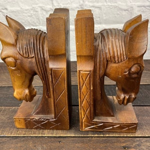 Vintage Horse Head Bookends Wooden Equestrian Statue Home Library Office Desk Rustic Country Western Farmhouse Decor Boho Horse Lover Gift