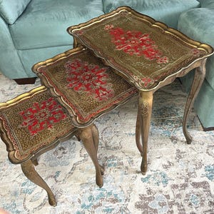 Vintage Florentine Nesting Tables Rare Red and Gold Set of Three 1960s Italy Side Accent Display Tables Home Office Hollywood Regency Decor
