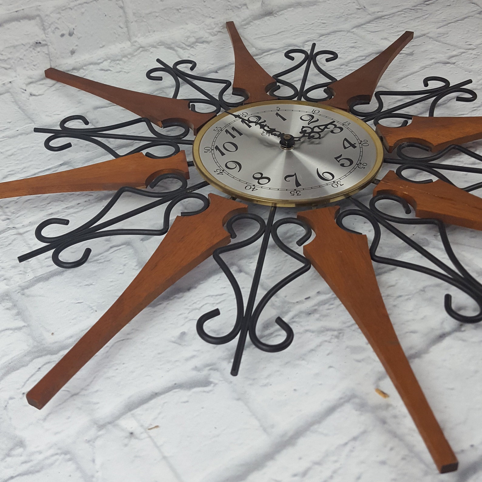 Vintage Elgin Sunburst Wall Clock 25 Mid Century Retro Etsy