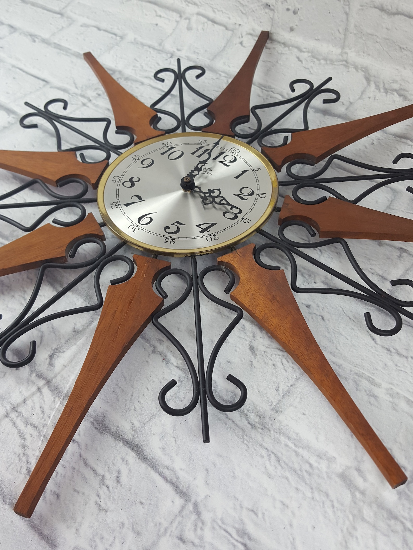 Vintage Elgin Sunburst Wall Clock 25 Mid Century Retro Etsy