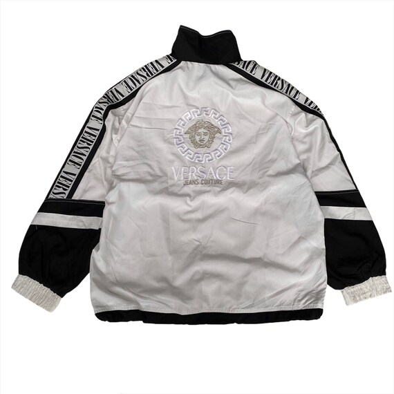 Vintage Versace Tapped Big Logo Embroidery Windbre