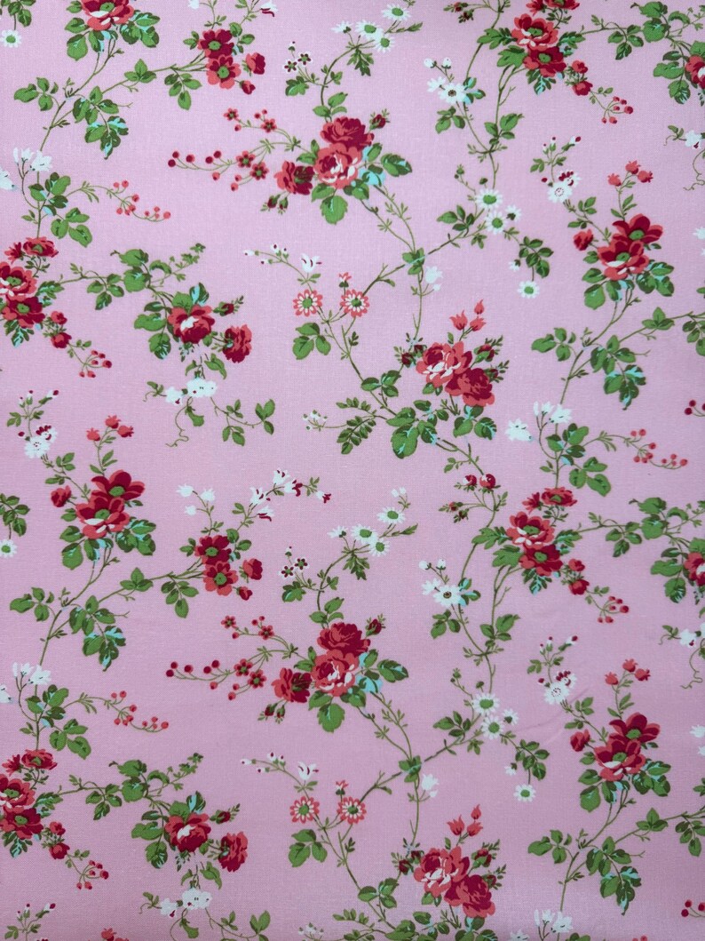 Pink Roses Fabic Fat Quarter | Pink Roses Cotton Fabric | Vintage Look Floral Calico - Etsy