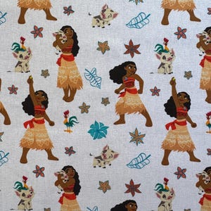 Fat Quarter | Moana Pua HeiHei Cotton Fabric