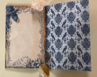 Folleto cosido a mano de Raven: inserción para diario de arte literario