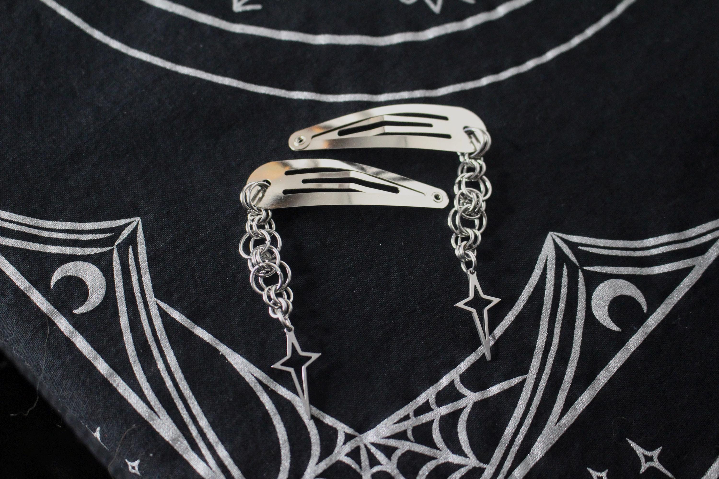 Helm and Star Chainmail Hair Clips // Medieval