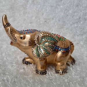 Painted Elephant Ceramic Figurine Gold Sculpture Colorful elephant Desk decoration Statues elephant Lucky charm Painted Sculpture Home decor