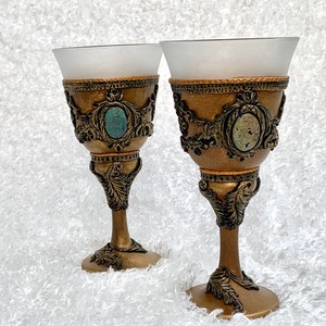 Vintage Glassware Decorated Wine Glass Gold color Barware Gift for wine lover Painted wine glasses Antique Style Glass Kitchen decoration