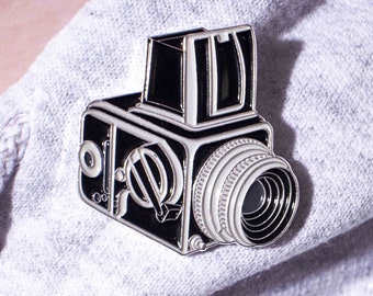 Hasselblad 500 c Medium Format 120mm Film Camera Enamel Pin