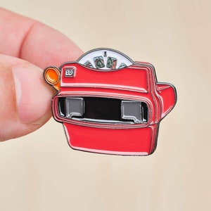 ViewMaster Pin