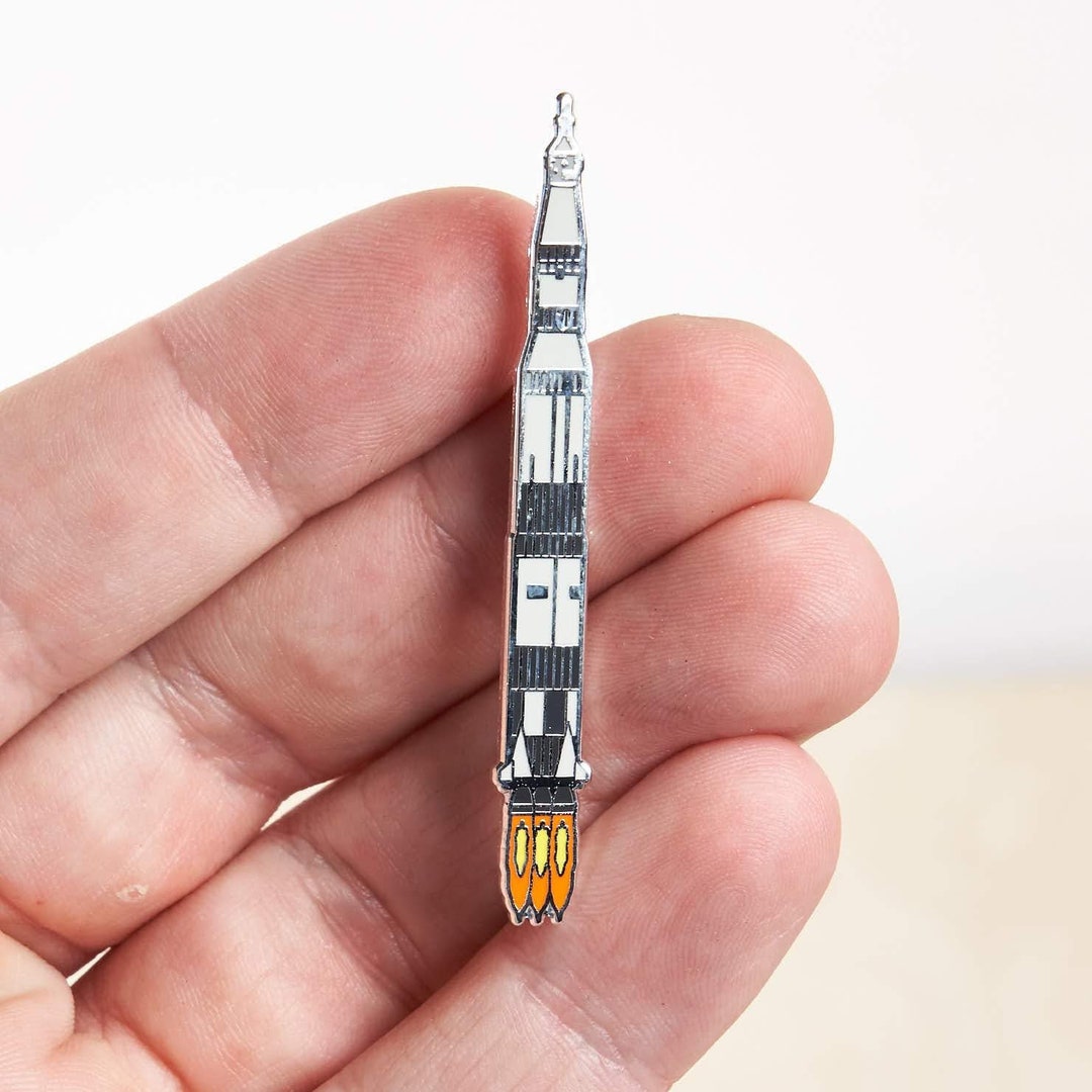 Saturn V Apollo Rocket Pin - Etsy