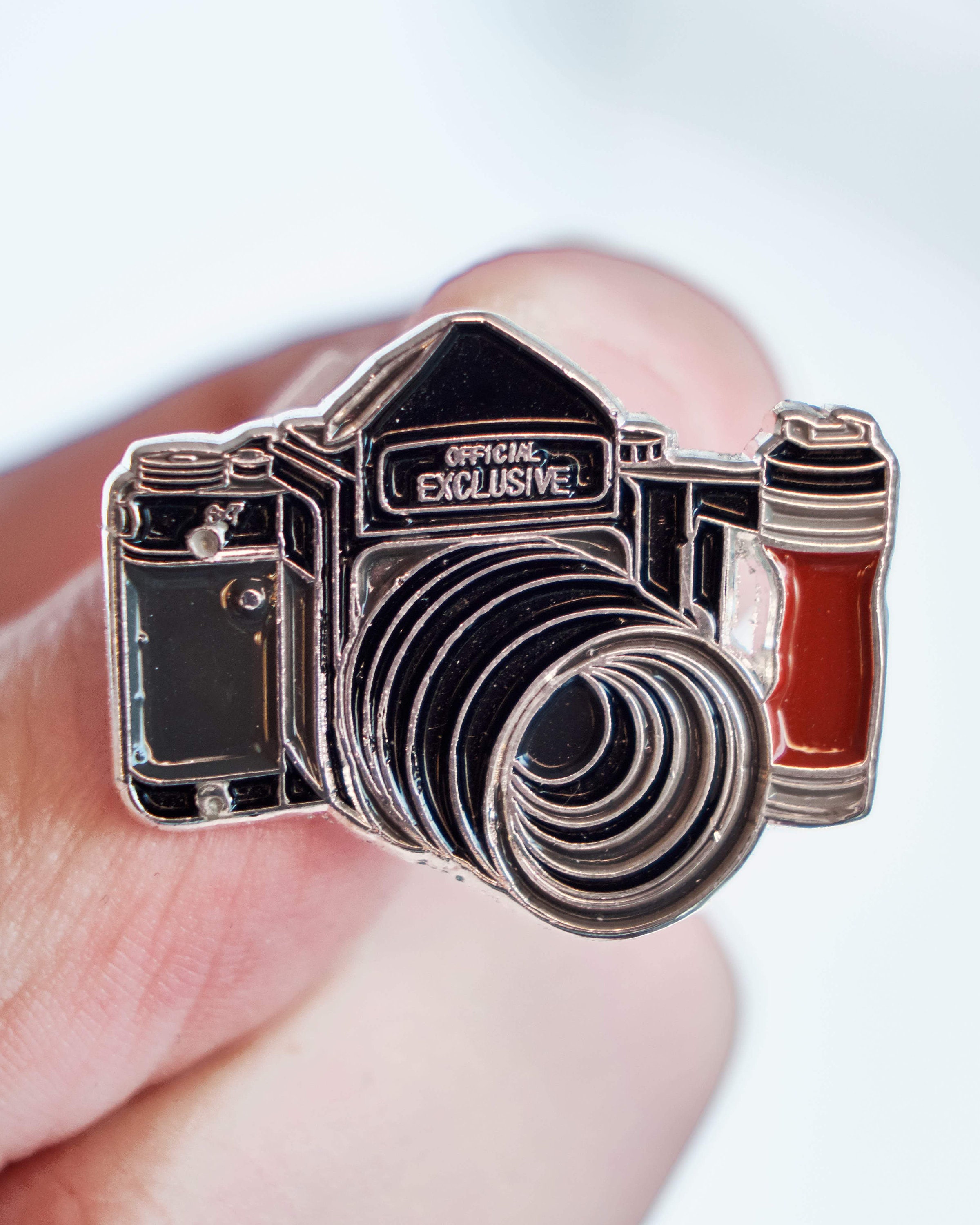 ペンタックス 6x7 120 中判フィルムカメラ エナメルピン - Etsy 日本