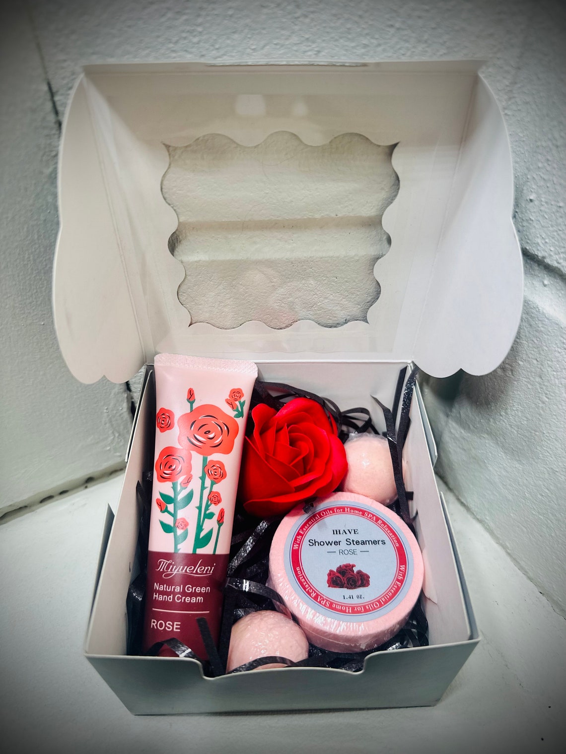 Themed Bath & Beauty Gift Sets Bath Gift Sets Theme Gift Sets Color ...