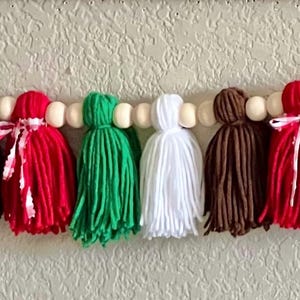 Apple Theme Teacher Banner: Classroom Garland with Tassels