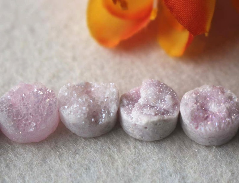 Druzy Quartz Beads,8mm 10mm 12mm 14mm Pink Round Drilled Druzy Beads,Cabochon Beads,1 strand Druzy Beads