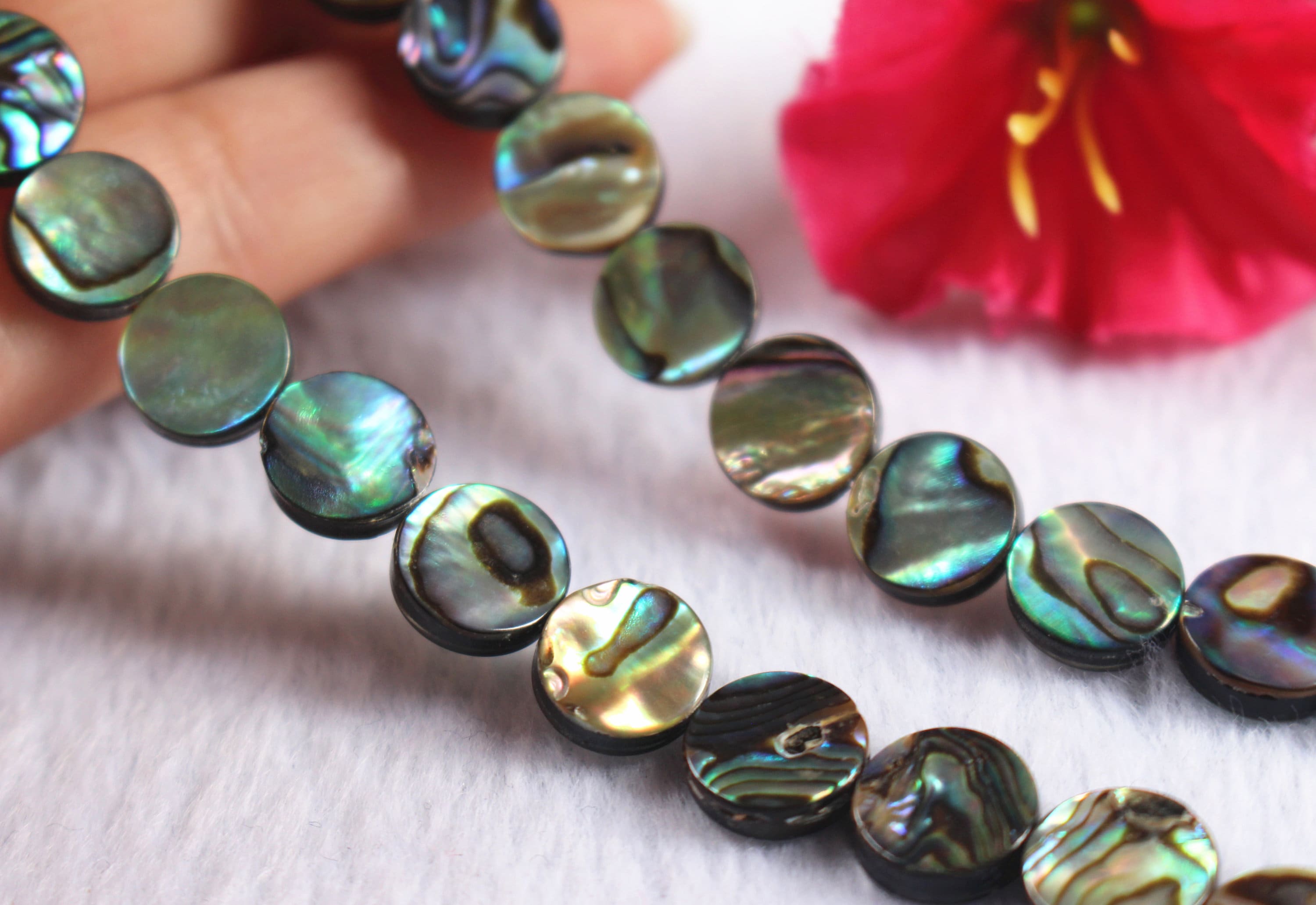 Details about / 9pcs//set 10mm Natural Yellow Abalone Shell Round Ball Pendant Bead