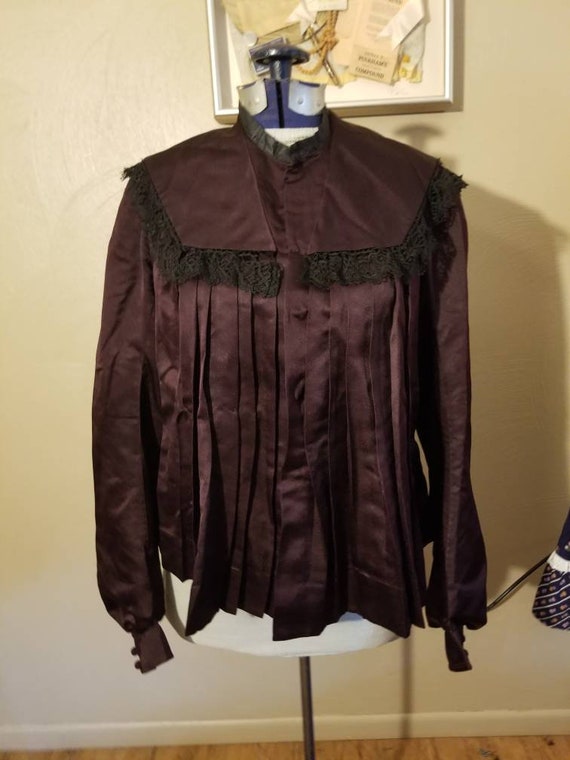 Antique purple bodice
