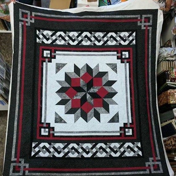 Carpenters Square, quilt pattern, Northcott Shimmer, Timeless Treasures tonga batiks, Patina, The Fabric Addict