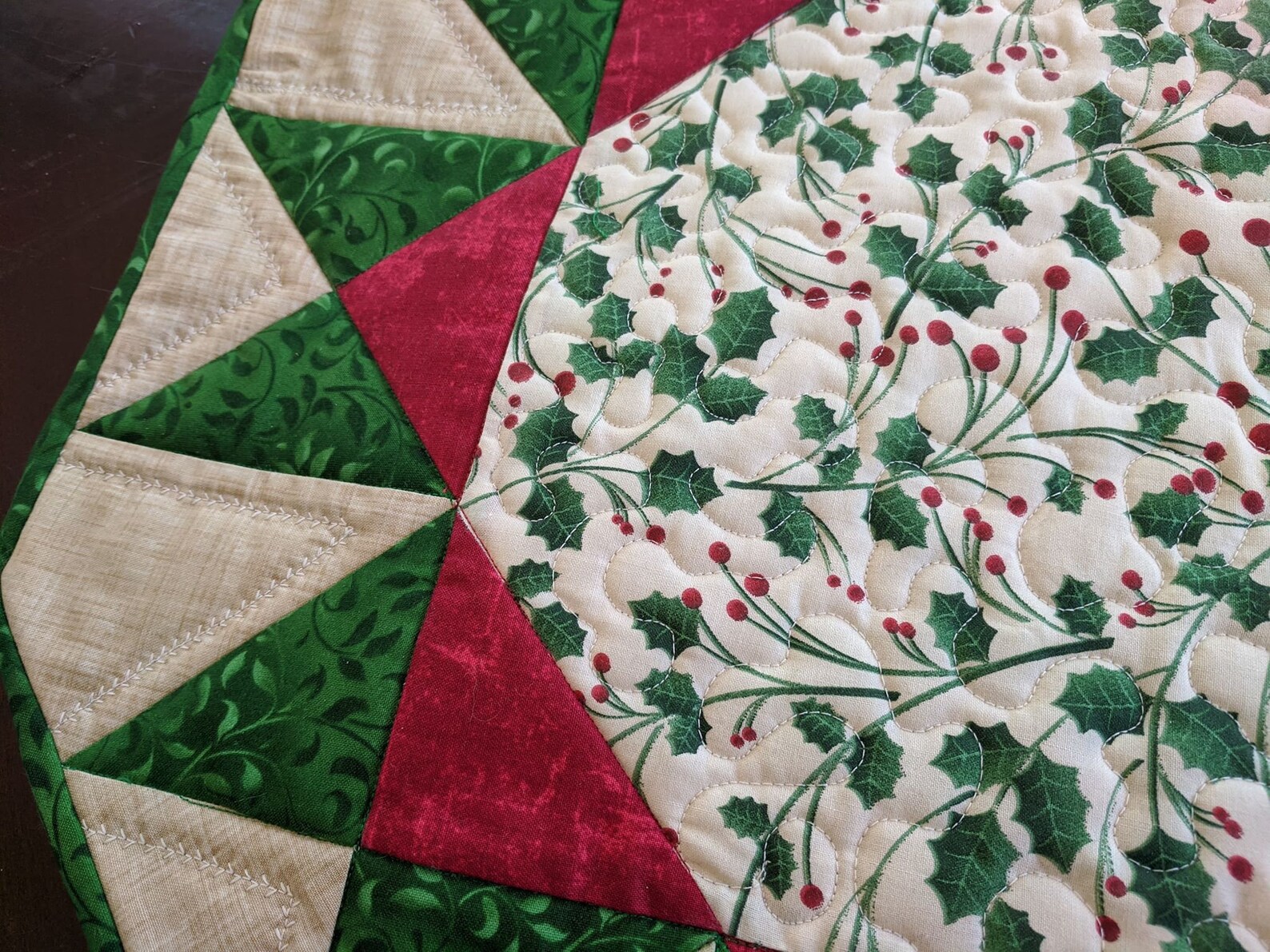 FREE SHIPPING Quilted Table Topper Kit Sunburst Etsy