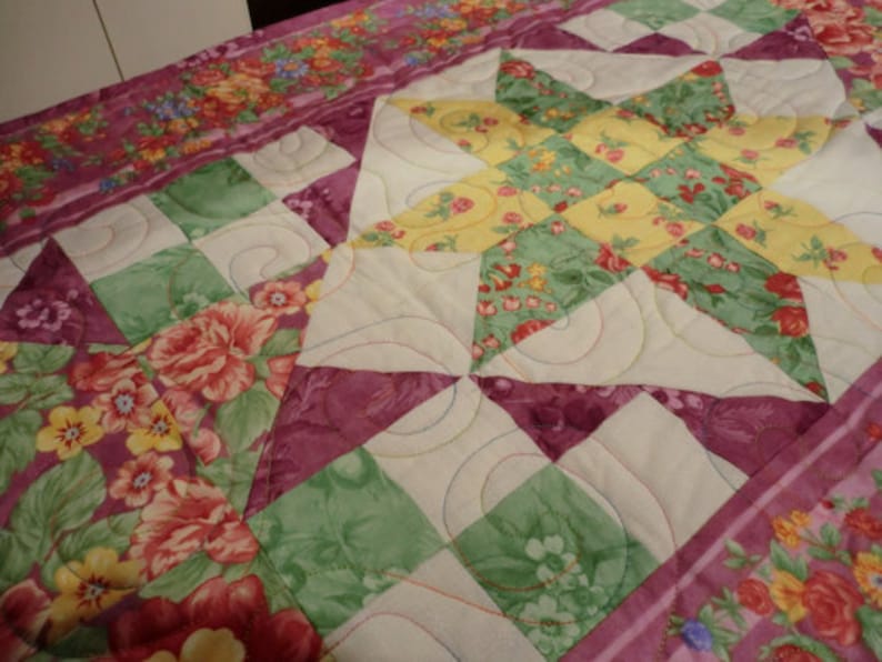 Shooting Stars PDF table or bed runner quilt pattern Easy to make.