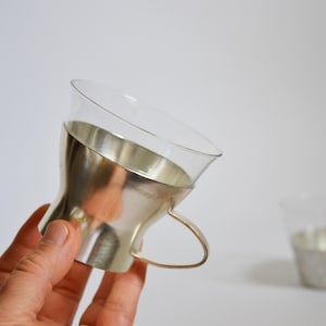 Tasses à thé WMF plaquées argent du milieu du siècle Schott Mainz Jenaer Glas Vintage Gift Tea Drinker Kitchen 1960s 60s Gift Tea BFF MCM Silver image 3