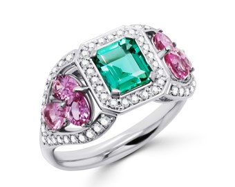 Russian Emerald and Pink Sapphires 18K Gold Diamonds Ring