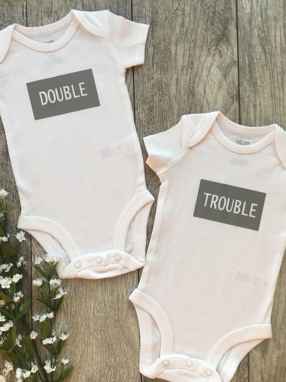 carter's twin outfits