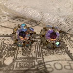Vintage Aurora Borealis Crystal Cluster Beaded Clip On Earrings - 60s.