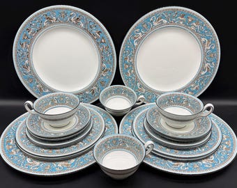 Wedgwood Florentijns turkoois 5-delig couvert x 4 porselein, Engeland 20st