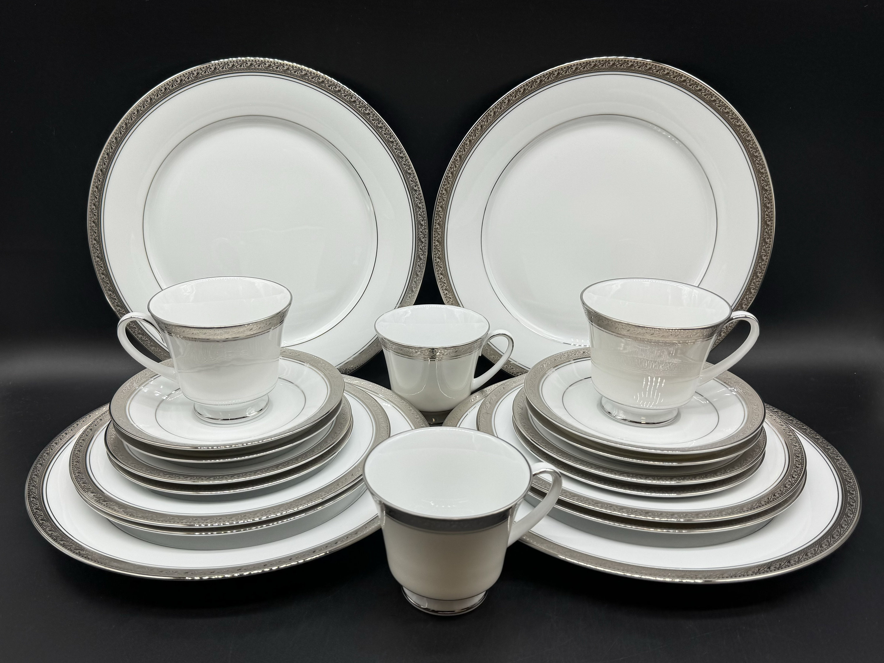 Noritake Dinnerware Set Legendary By Noritake Crestwood Platinum
