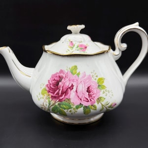 Royal Albert American Beauty Large Size Teapot Bone China England
