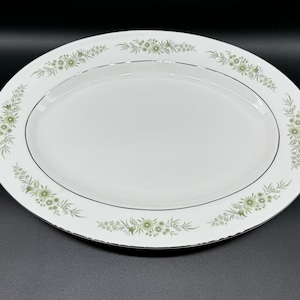 Wedgwood Westbury 15&quot; Oval Serving Platter Bone China England
