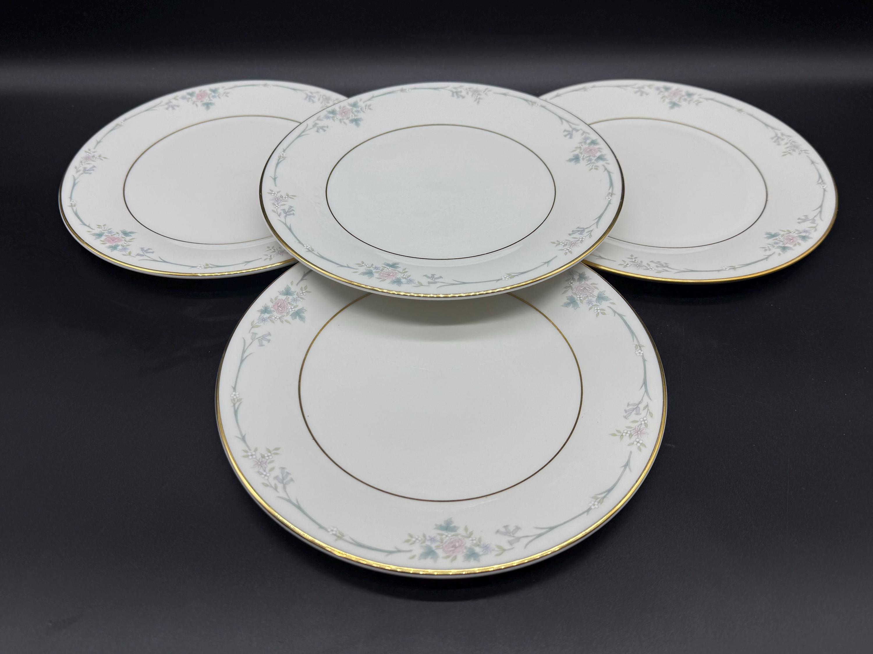 ロイヤルドルトン ヴォーグ クラシック サラダプレート（4枚セット