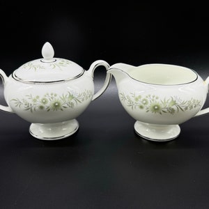Wedgwood Westbury Creamer Sugar Bowl Set Bone China England