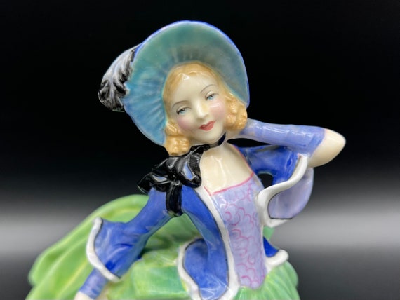 Royal Doulton Autumn Breezes HN 1913 Figurine Bone China England