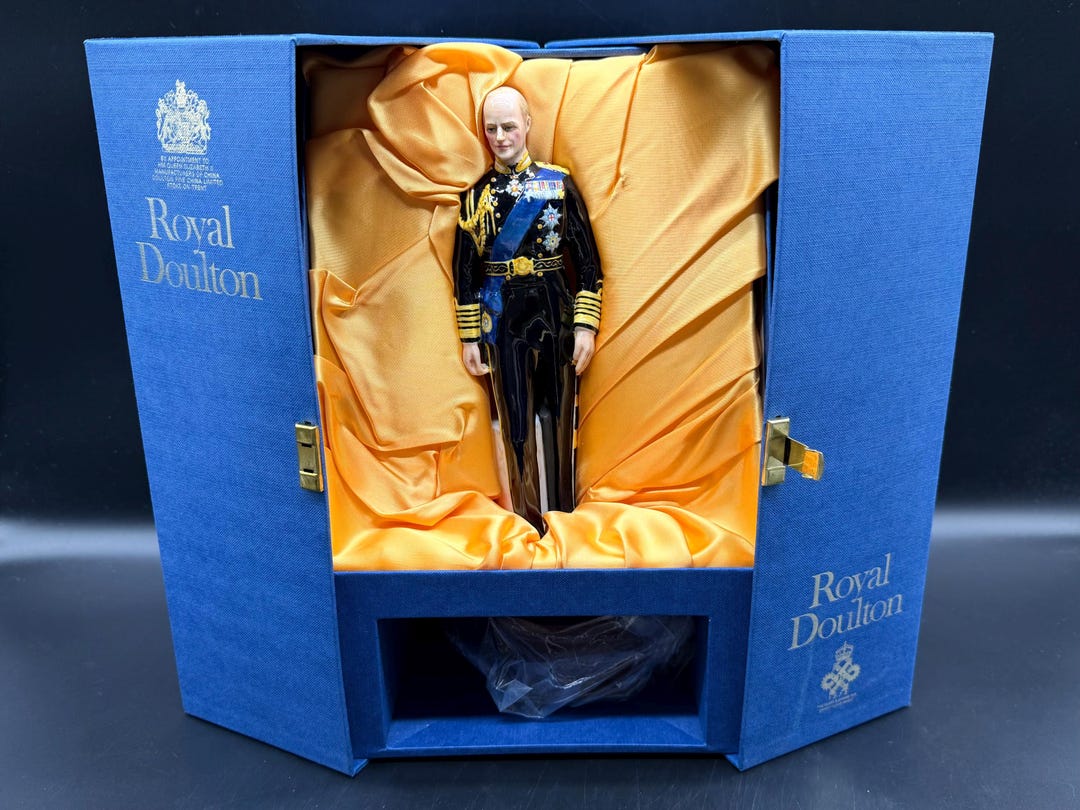 Royal Doulton 1981 HRH Prince Philip Duke of Edinburgh Figurine HN