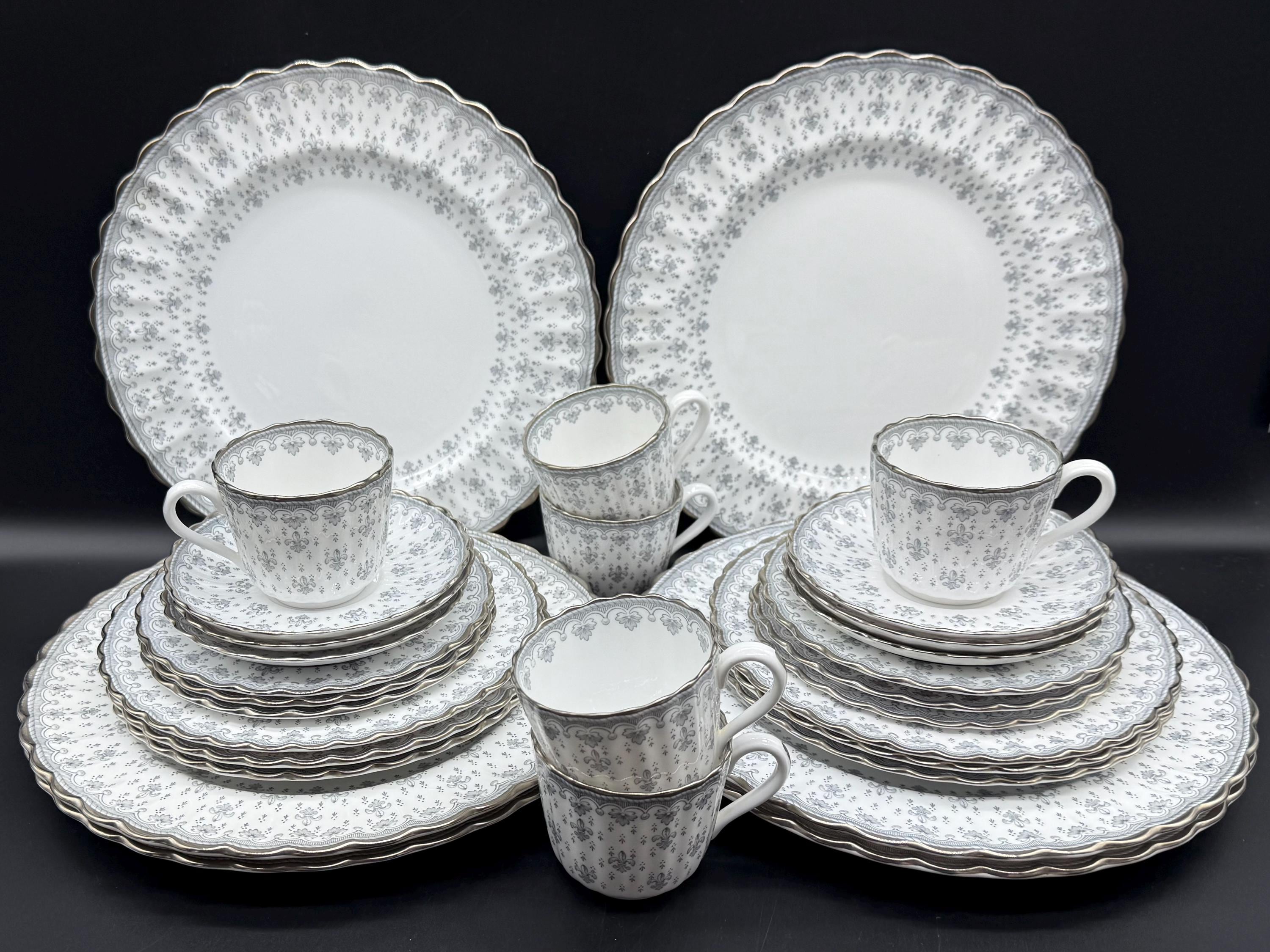 Spode Fleur De Lys Grey Platinum 5 Piece Place Setting X 6
