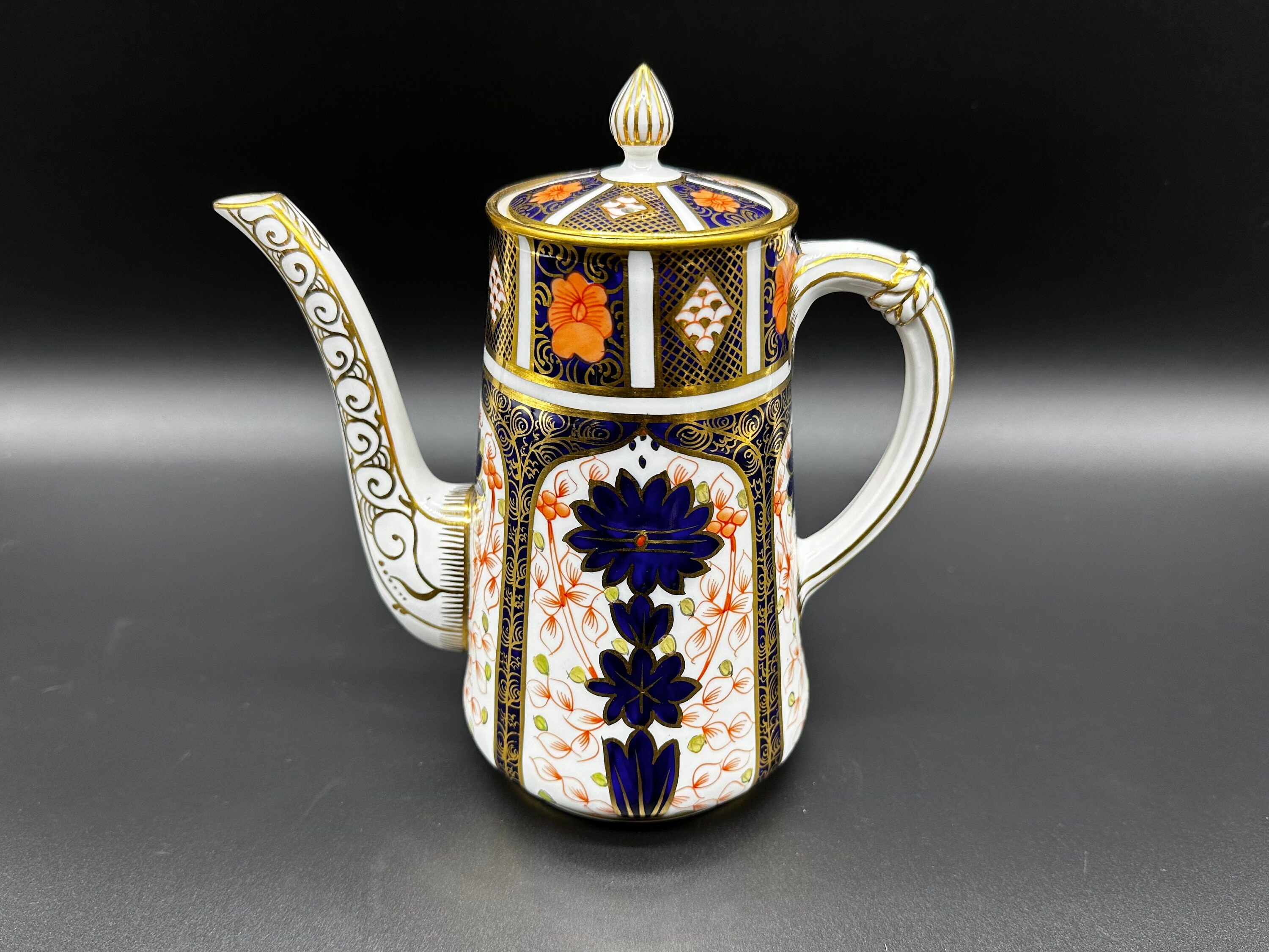 ROYAL CROWN DERBY 1128 箱付き Royal crown derby english bone china