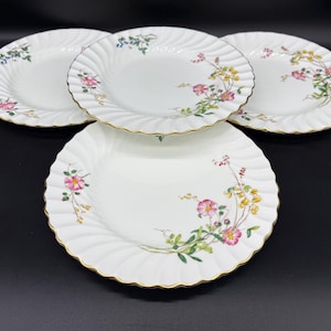 Minton Dainty Sprays Salad Plates (Set of 4) Bone China England