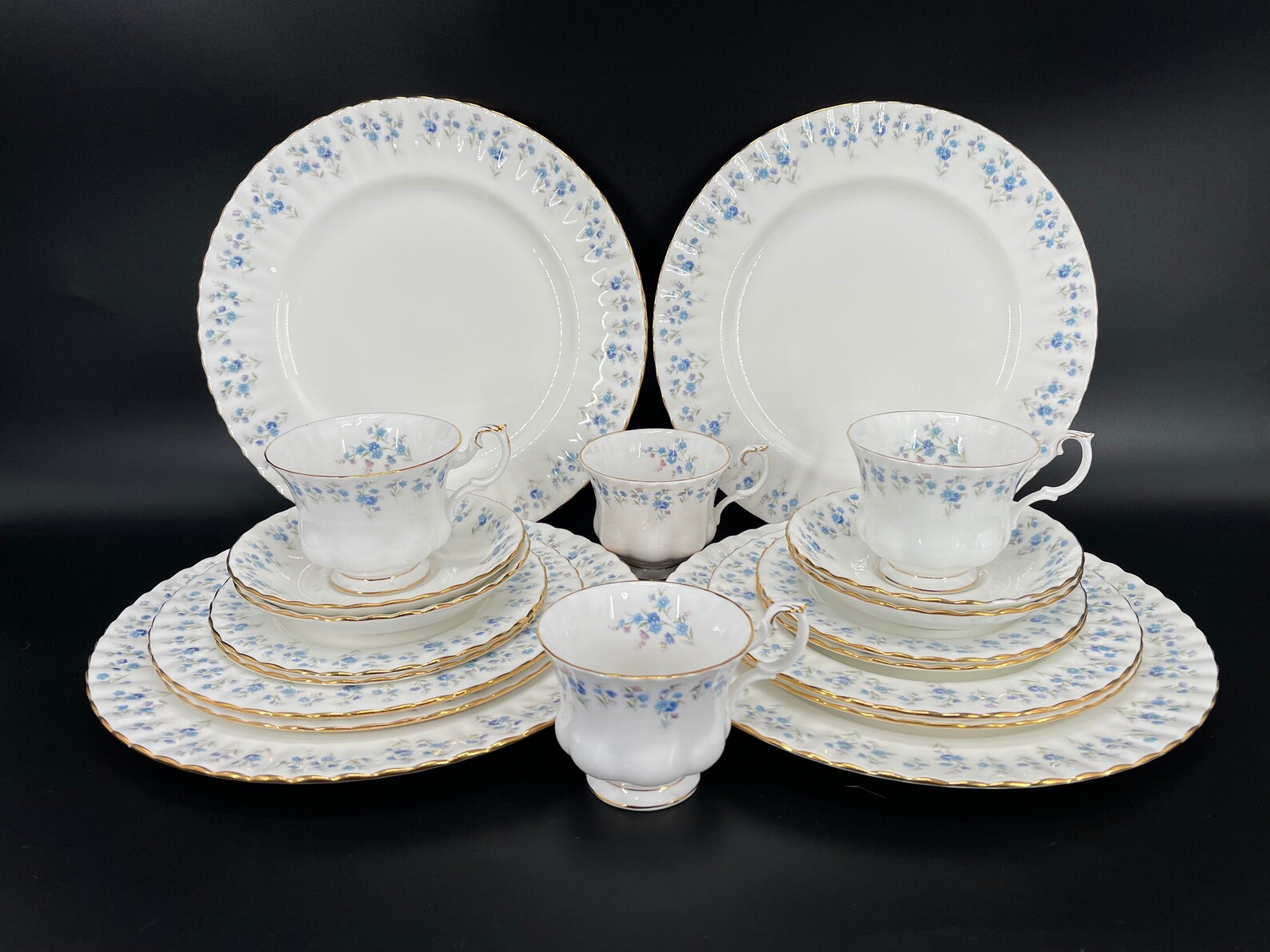 Royal Albert Memory Lane 5 Piece Place Setting x 4 Bone China Etsy