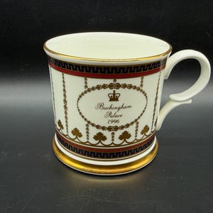 Buckingham Cup - Etsy Canada