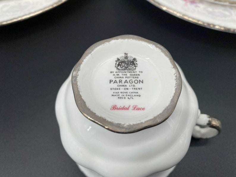 Paragon Bridal Lace 5 Piece Plate Setting for 4 Bone China England 20 Pieces